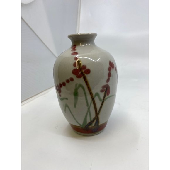 Signed Studio Pottery Handpainted Vase “West” 6” - Picture 9 of 11